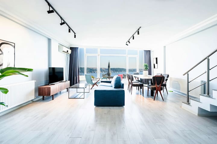 Homie Suites | 2br Penthouse w Bosphorus View #U3 gallery image 3