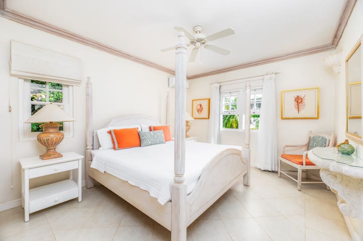 Island Villas managed Airbnb listing 2