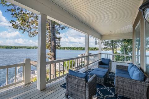 Luxurious Lake Jordan Experience- Sleeps 18!