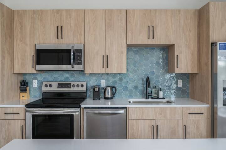 Kasa | Family 2BD in Bryn Mawr | Minneapolis gallery image 2