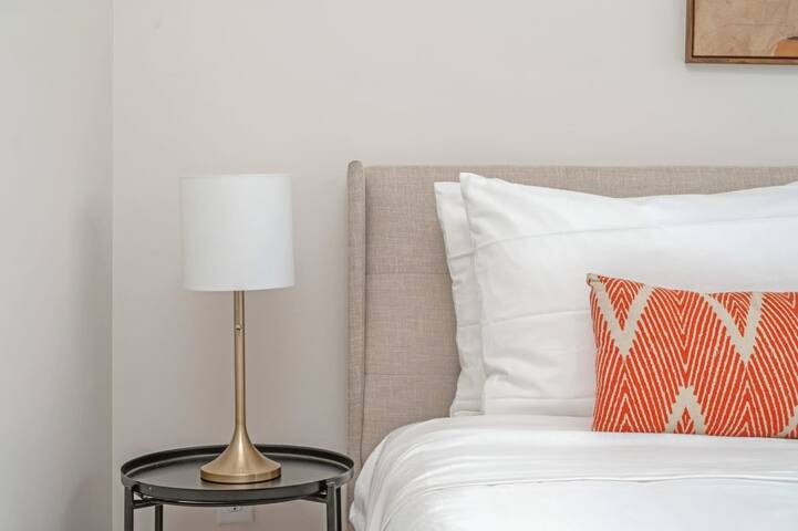 Kasa | Family 2BD in Bryn Mawr | Minneapolis gallery image 4