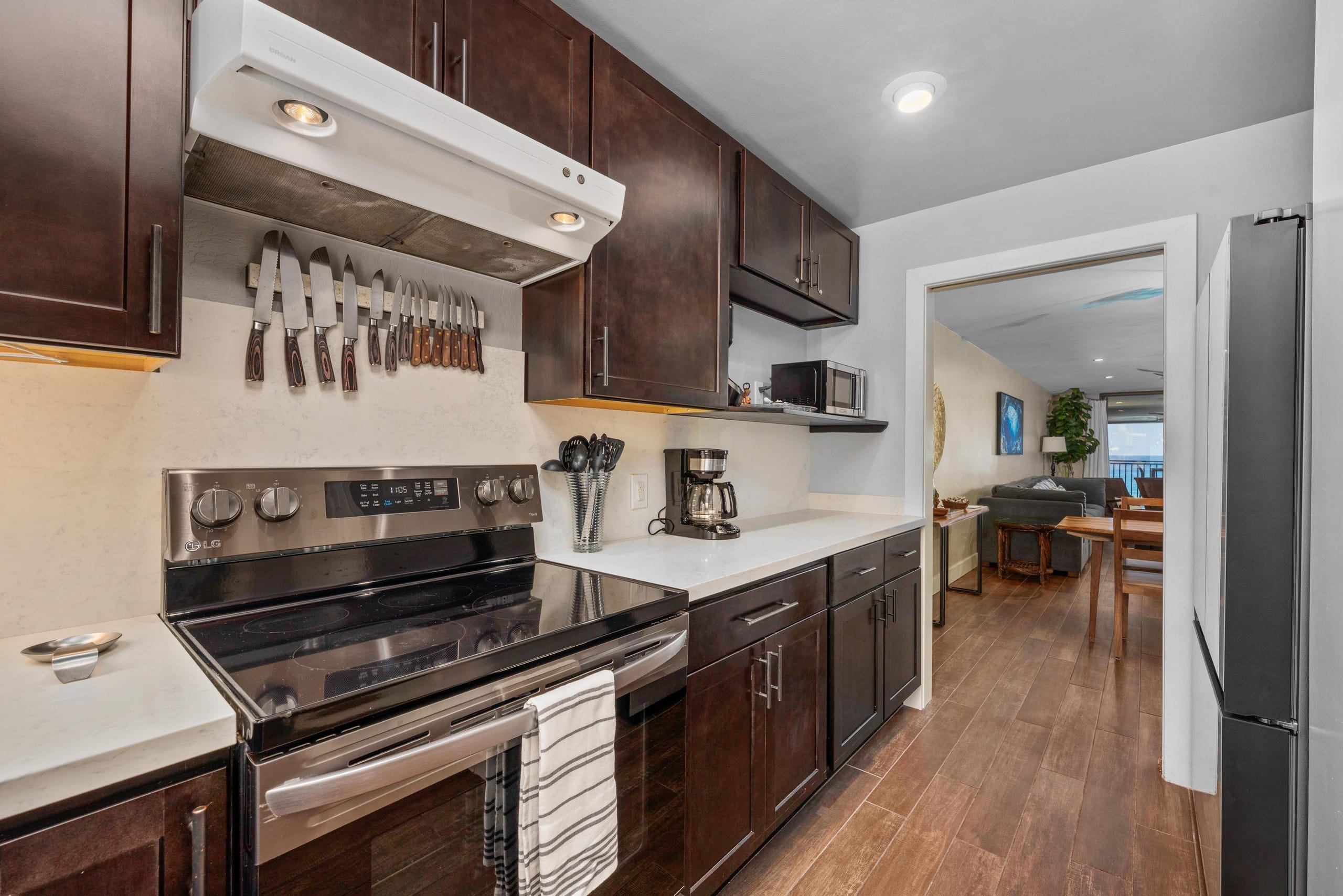 Condo in Kailua-Kona · ★4.83 · 2 bedrooms · 2 beds · 2 baths - Image 15