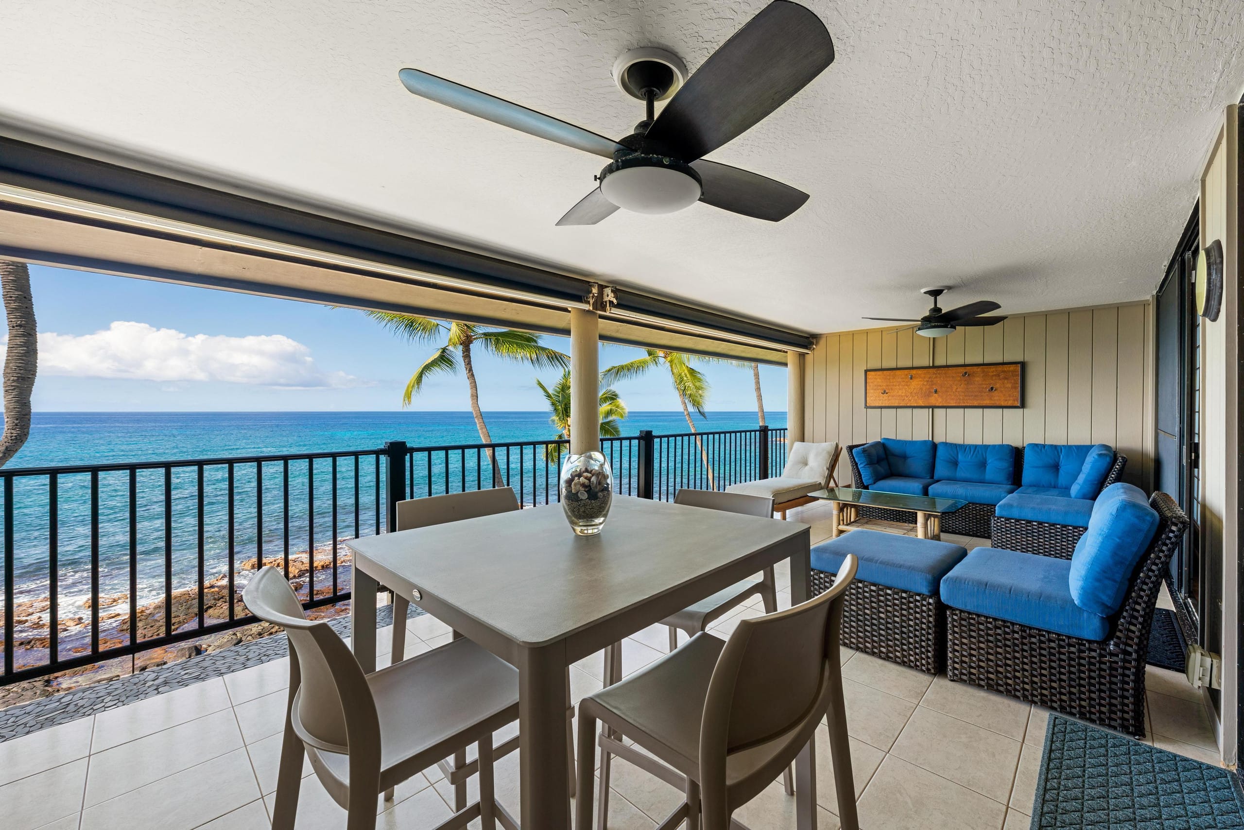 Condo in Kailua-Kona · ★4.83 · 2 bedrooms · 2 beds · 2 baths - Image 1