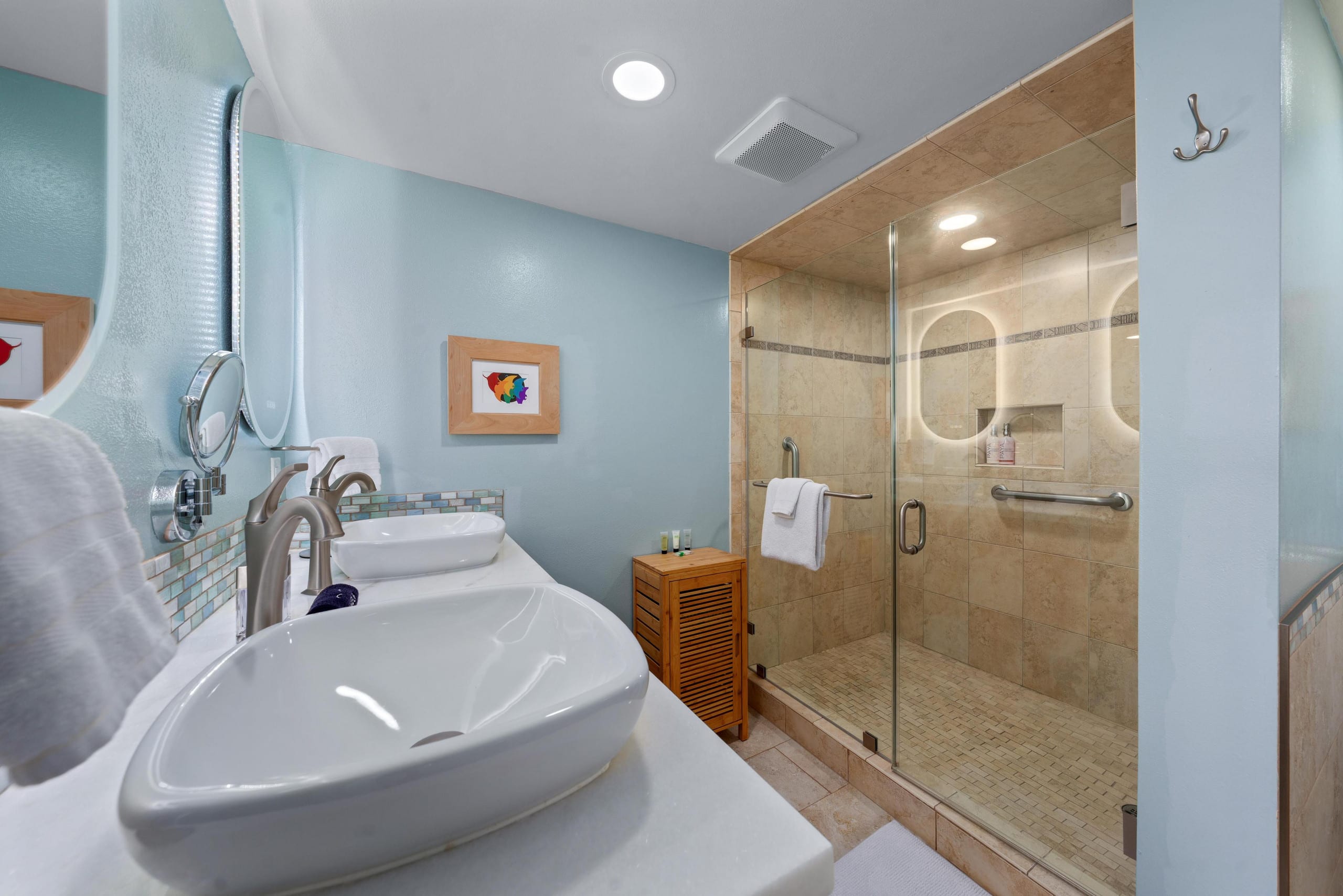 Condo in Kailua-Kona · ★4.83 · 2 bedrooms · 2 beds · 2 baths - Image 22