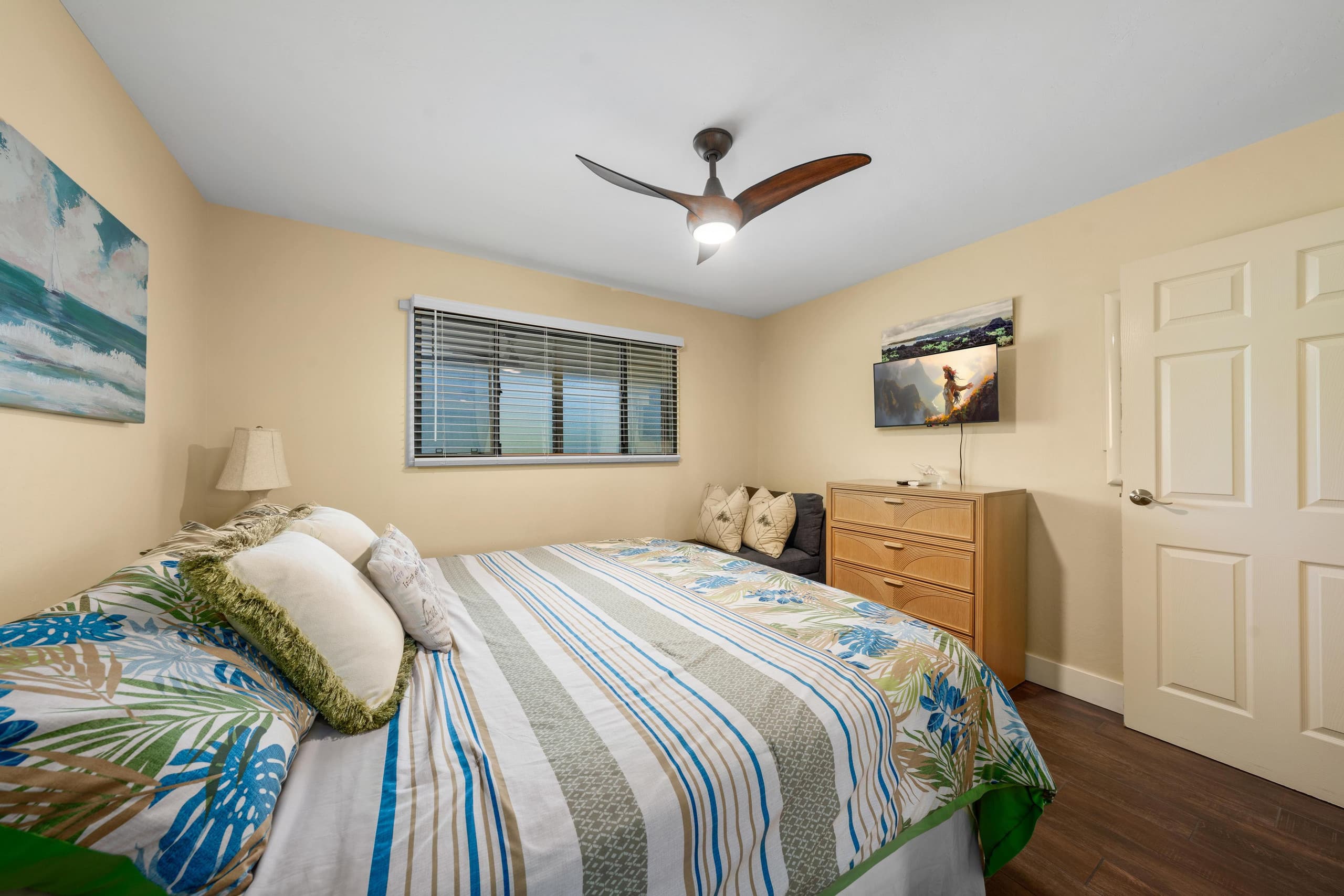 Condo in Kailua-Kona · ★4.83 · 2 bedrooms · 2 beds · 2 baths - Image 26