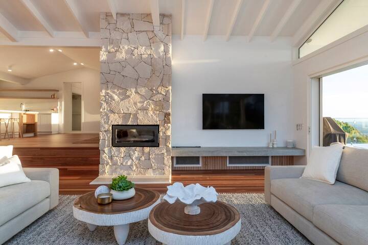 Miren Estate – lavish hinterland estate with pool gallery image 5