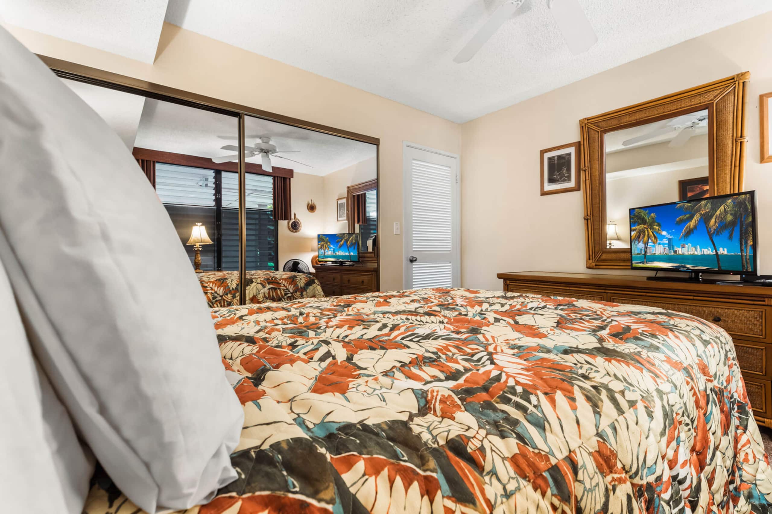 Condo in Lahaina · ★4.52 · 1 bedroom · 2 beds · 1 bath - Image 17