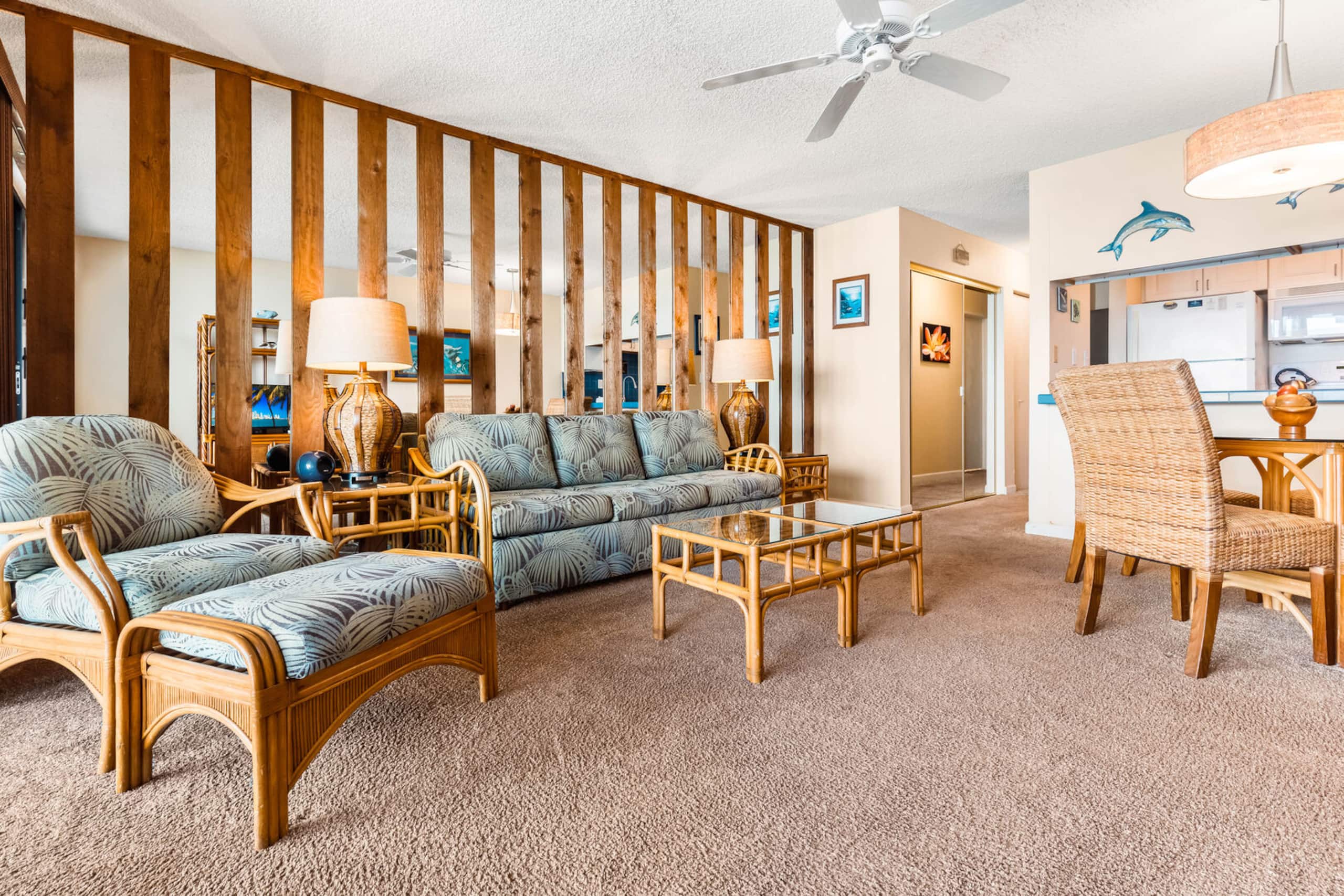 Condo in Lahaina · ★4.52 · 1 bedroom · 2 beds · 1 bath - Image 3