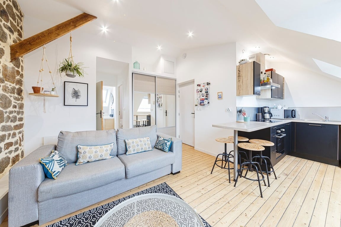 Muhtasari wa sebule na jiko. 