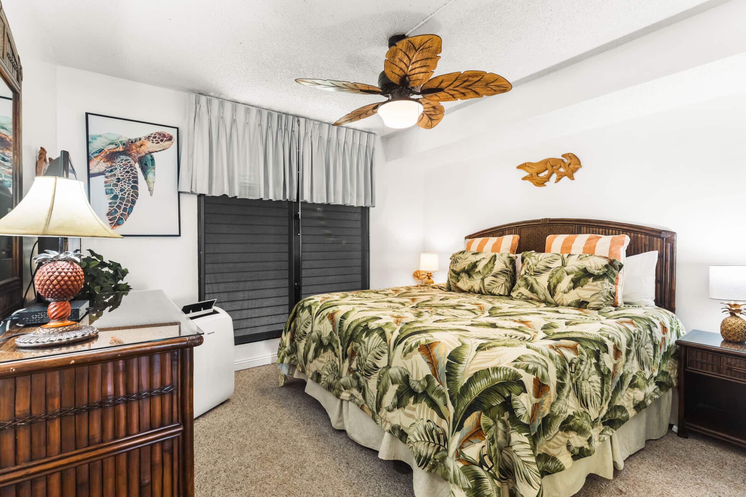 Condo in Lahaina · ★4.83 · 1 bedroom · 2 beds · 1 bath - Image 5