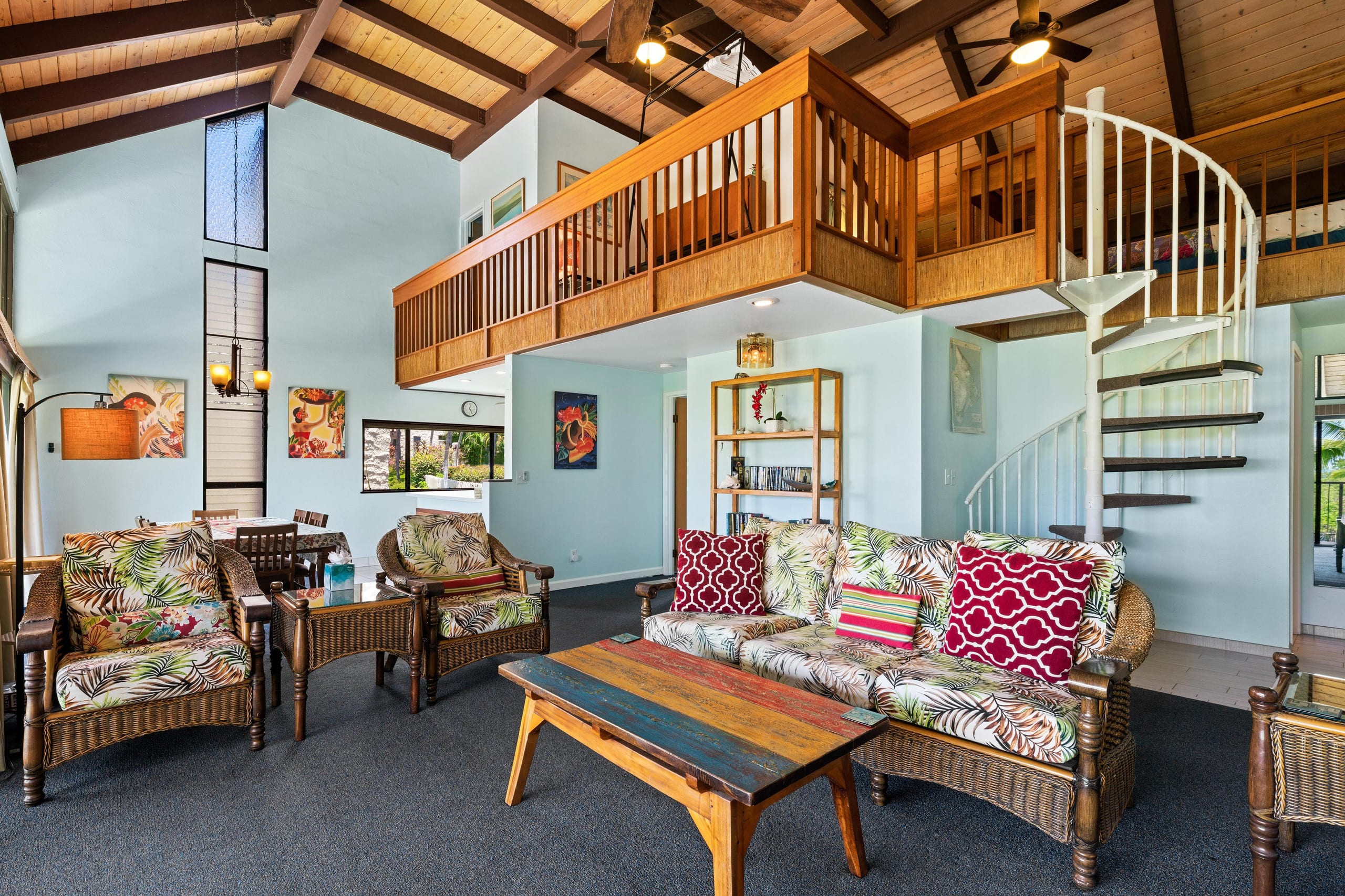 Condo in Kailua-Kona · ★4.41 · 3 bedrooms · 5 beds · 3 shared baths - Image 1