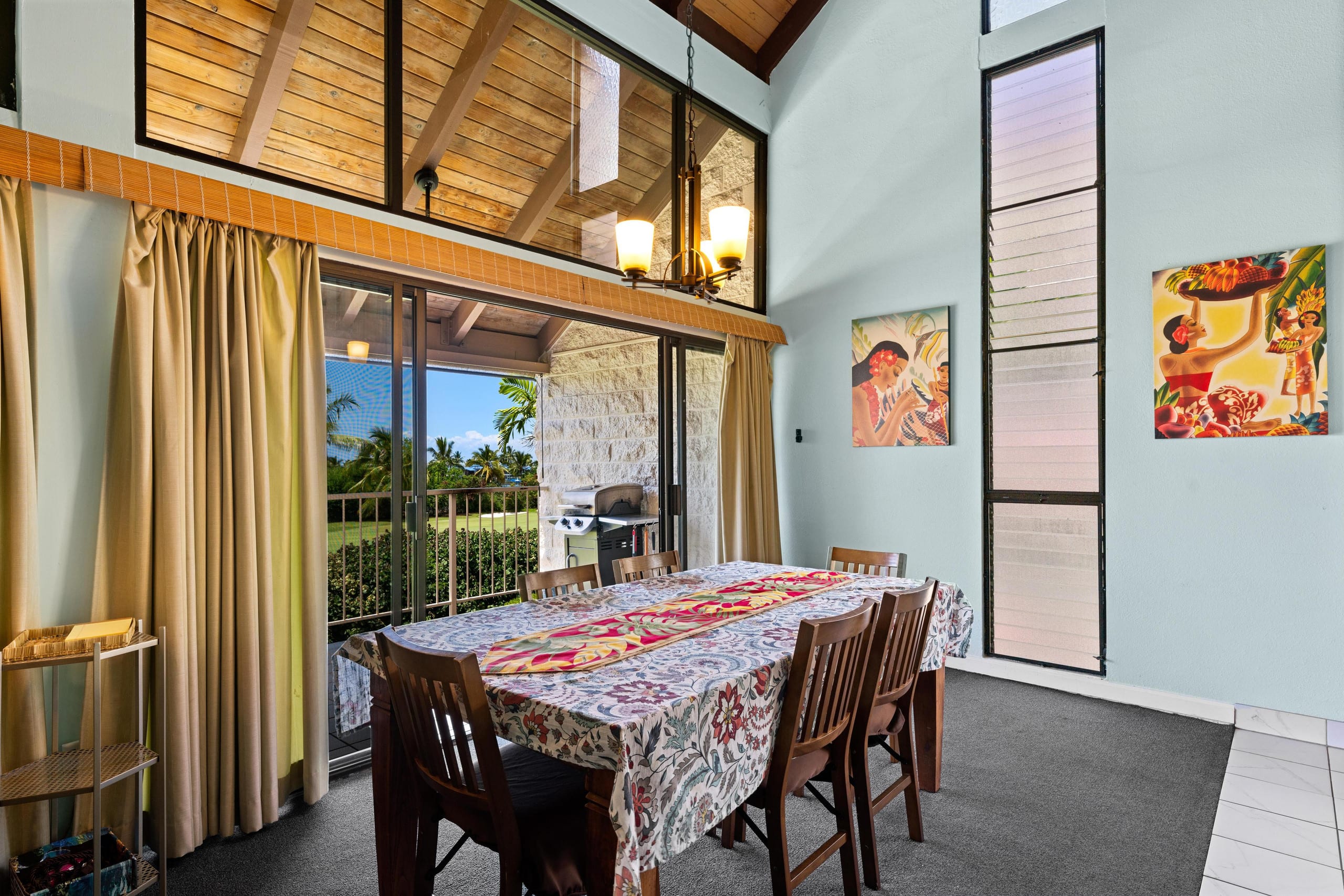 Condo in Kailua-Kona · ★4.41 · 3 bedrooms · 5 beds · 3 shared baths - Image 6