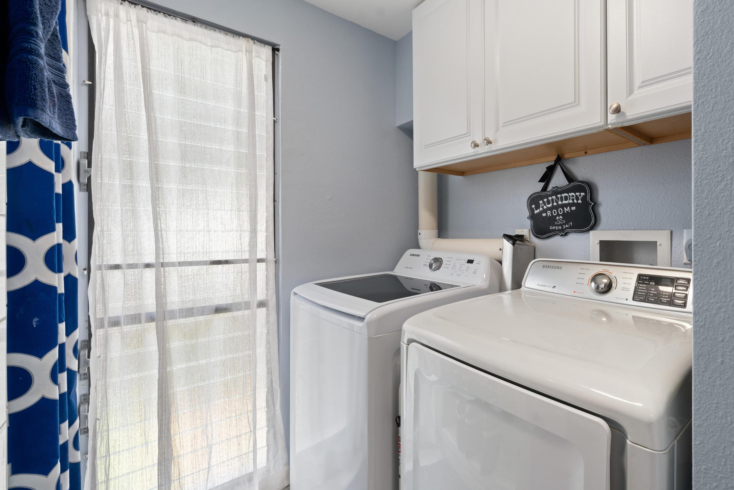 Condo in Kailua-Kona · ★4.41 · 3 bedrooms · 5 beds · 3 shared baths - Image 26