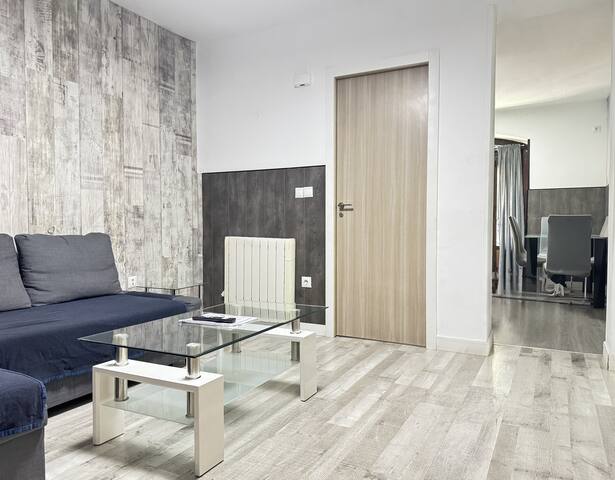 Apartamentos Day Madrid managed Airbnb listing 2