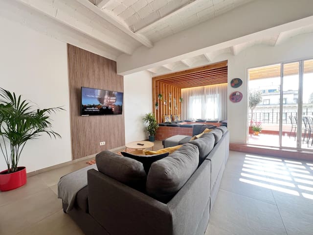 Plaza Cataluña Penthouse gallery image 2