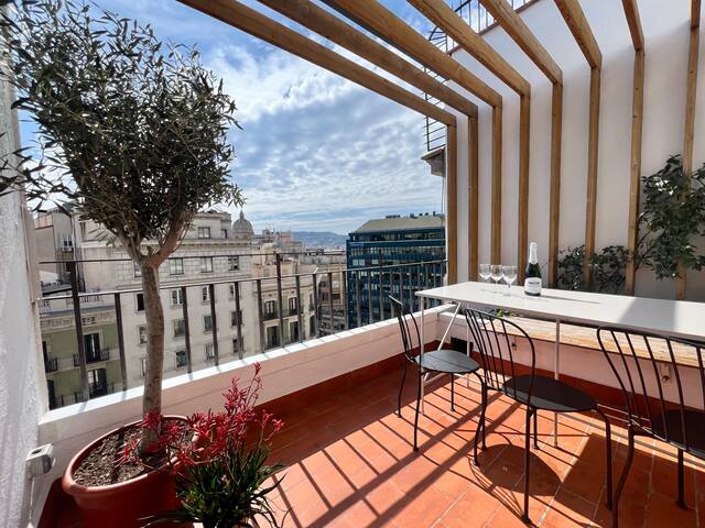 Plaza Cataluña Penthouse gallery image 5