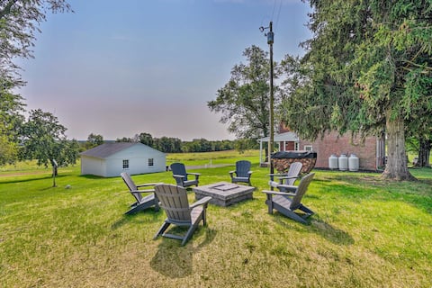 Upscale Country Home w/ Fire Pit in Taneytown!