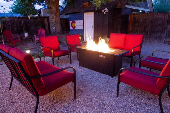 Perfect Sanctuary for 8 w Hot Tub near City Park gallery image 4