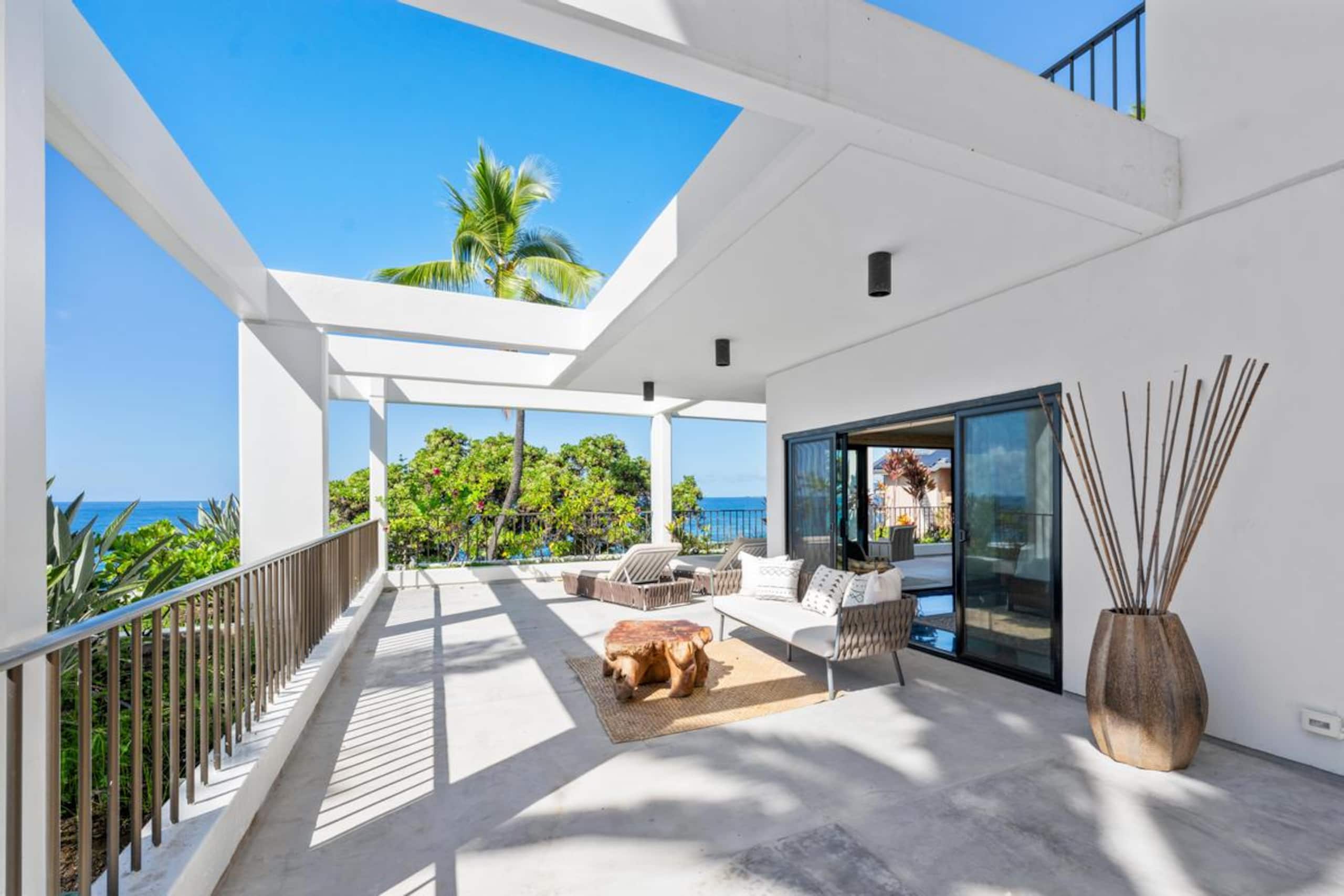 Condo in Kailua-Kona · ★4.89 · 3 bedrooms · 3 beds · 2.5 baths - Image 27