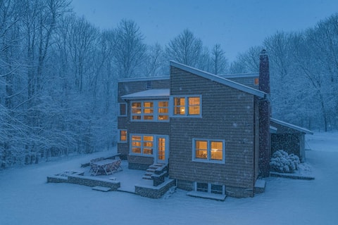 Eden Pond - Stunning Mid-Century Catskills Home