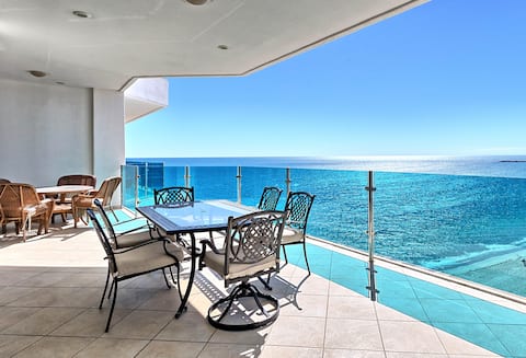 Top Airbnb: Amazing Sunsets and Margaritas at the Beachfront in Puerto Peñasco