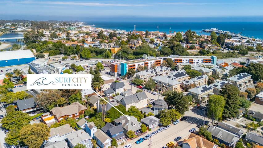 Large 6+BD Downtown House Walk to Beach Boardwalk gallery image 3