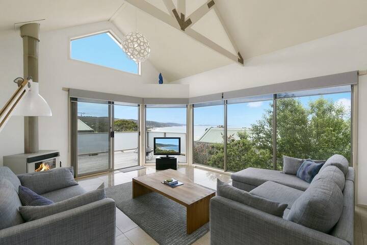 Lorne Central gallery image 4