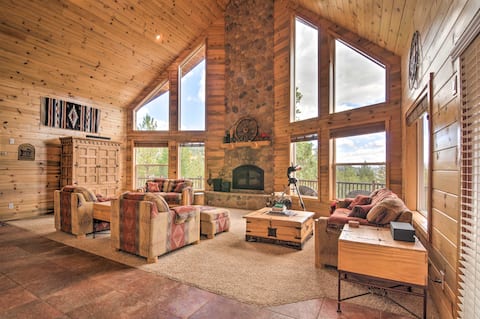 Gorgeous Alton Cabin w/ Deck + Mountain Views