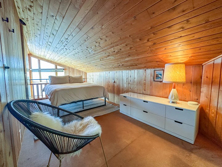 Hoyllara: A Classic Cabin On Lake Superior - Tettegouche State Park, Silver Bay