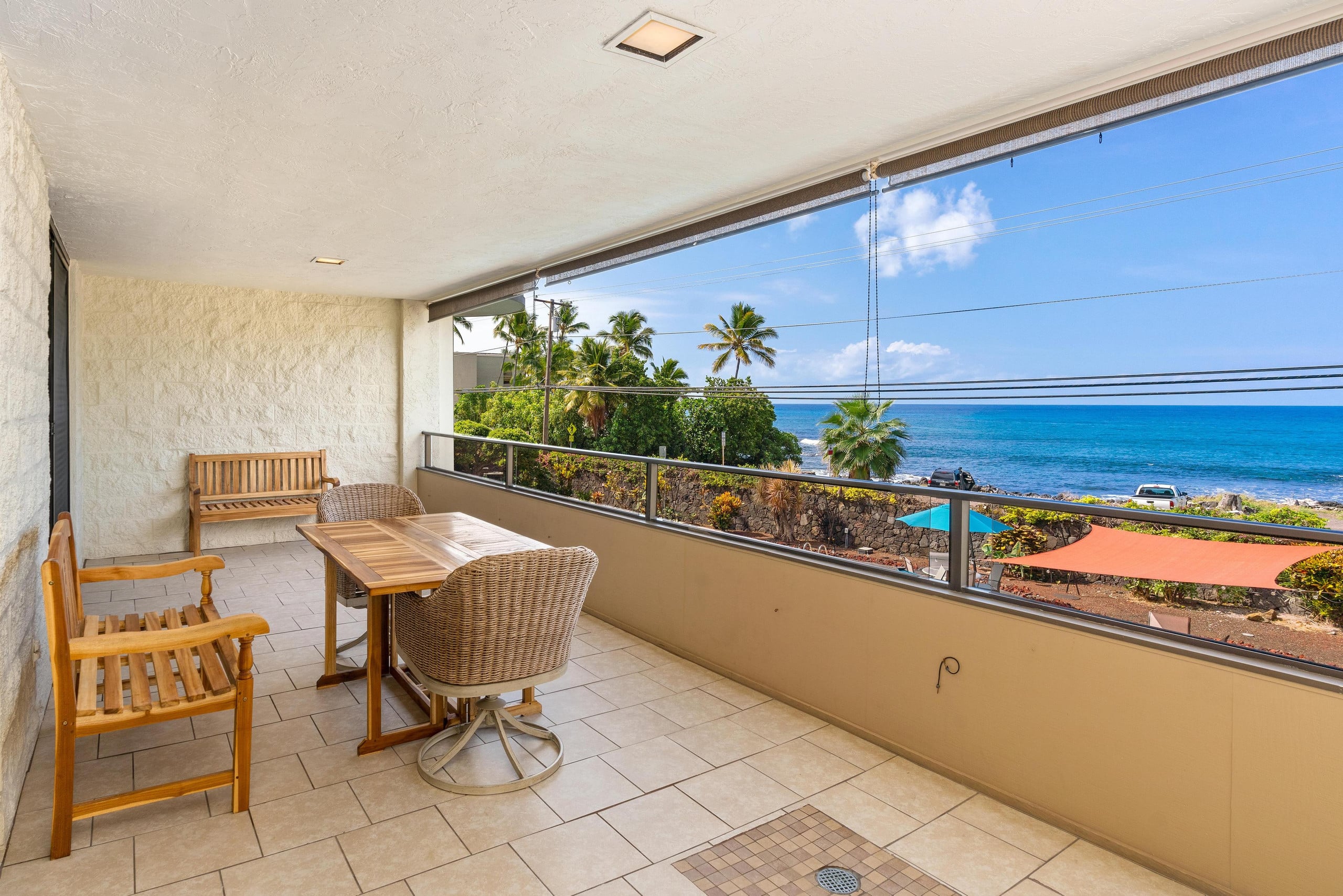 Condo in Kailua-Kona · ★4.85 · 2 bedrooms · 3 beds · 2 baths - Image 29