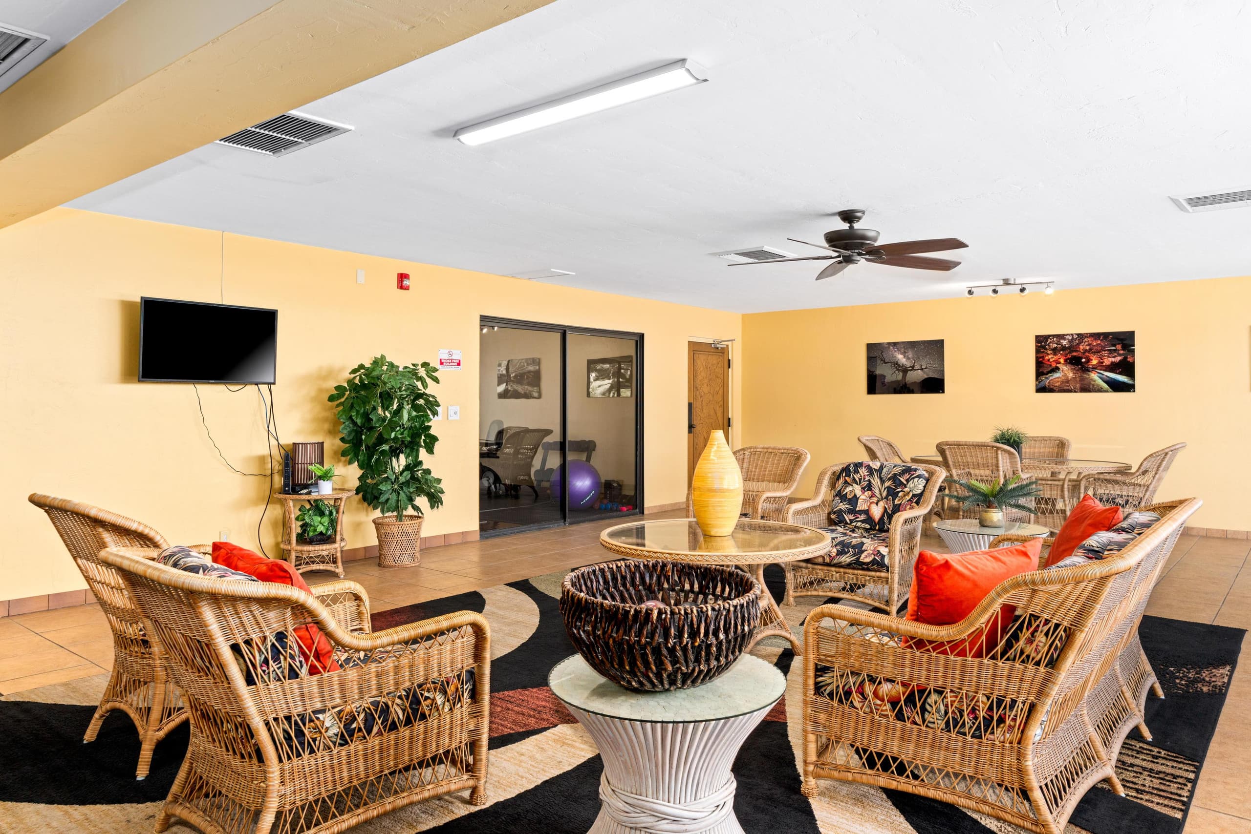 Condo in Kailua-Kona · ★4.85 · 2 bedrooms · 3 beds · 2 baths - Image 43