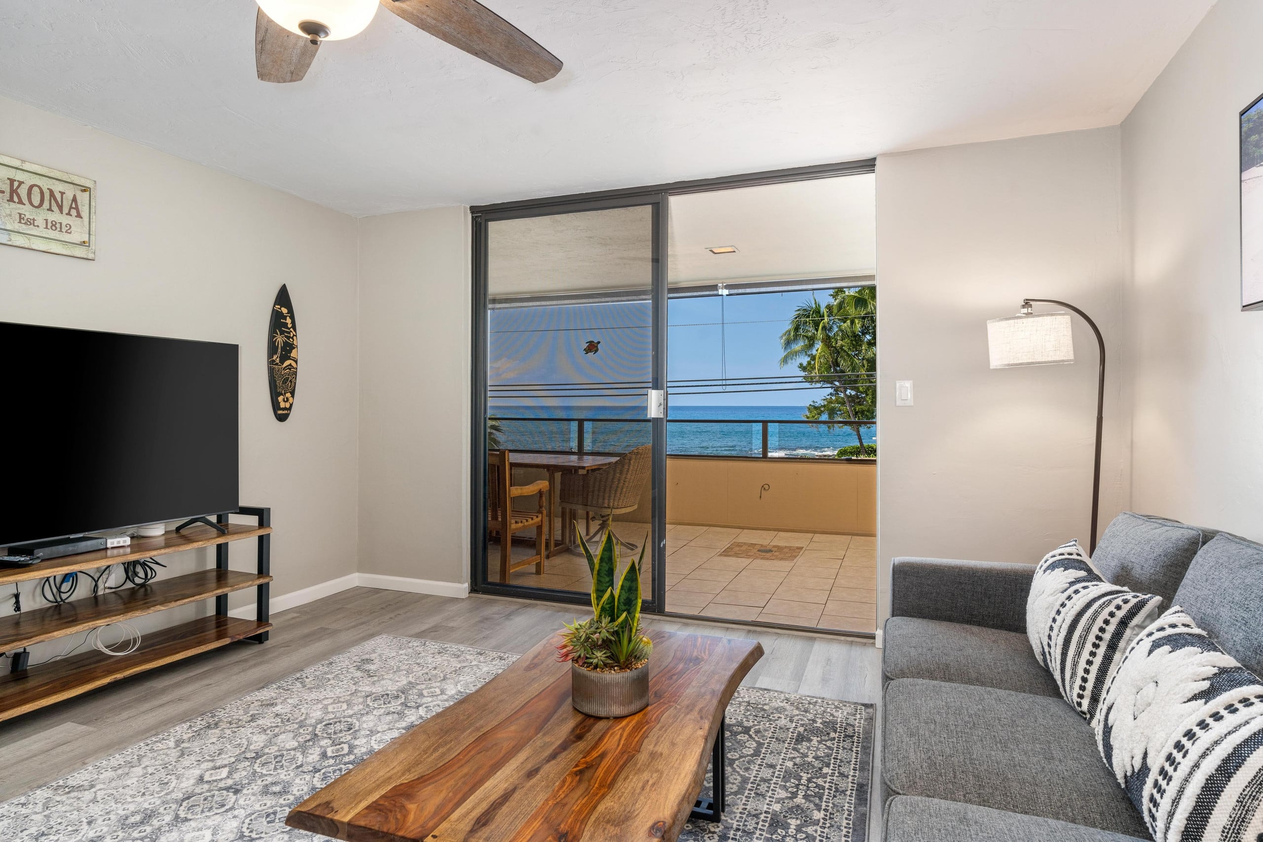 Condo in Kailua-Kona · ★4.85 · 2 bedrooms · 3 beds · 2 baths - Image 3