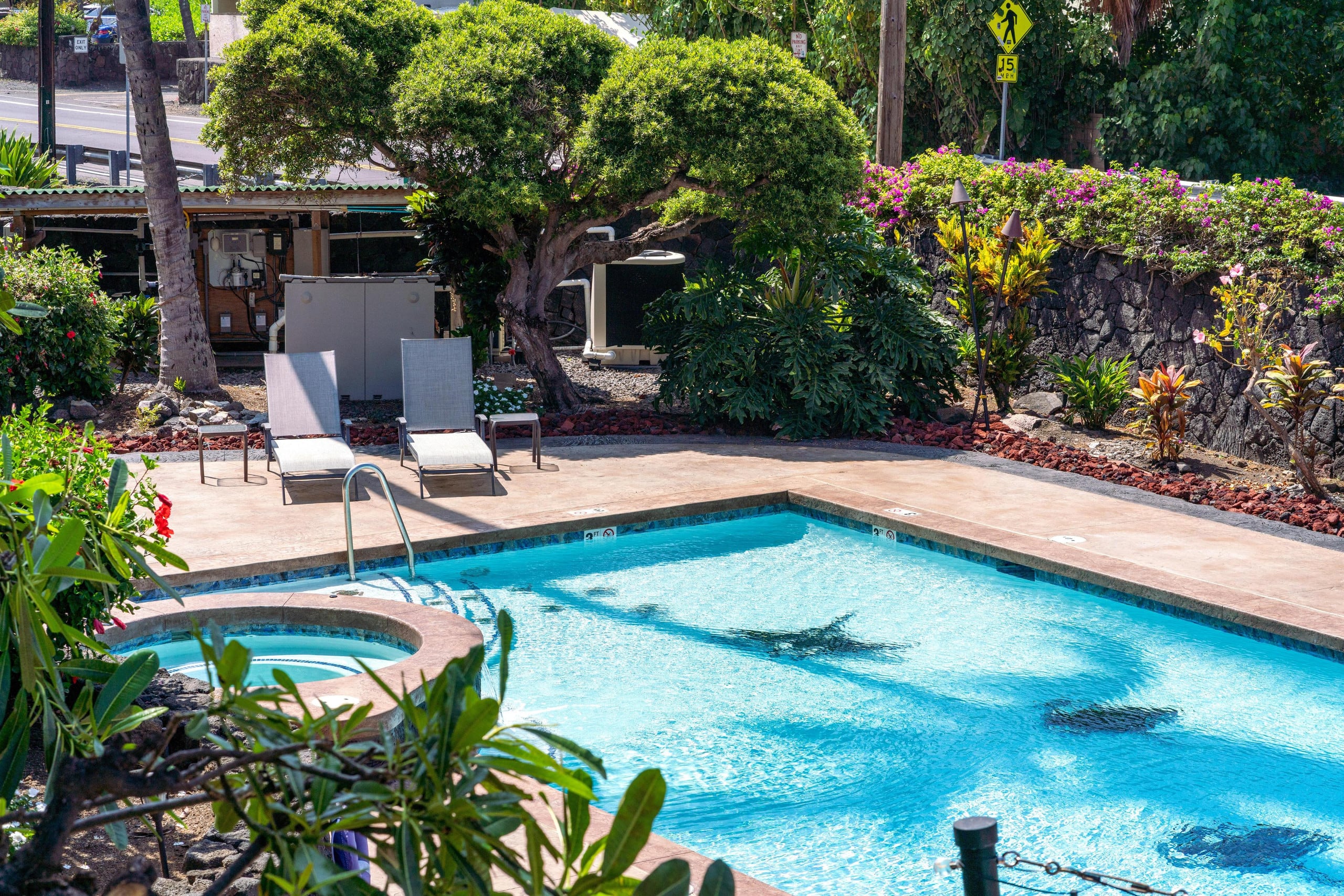 Condo in Kailua-Kona · ★4.85 · 2 bedrooms · 3 beds · 2 baths - Image 30