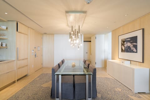 Luxurious Bal Harbour 5-Star Resort!