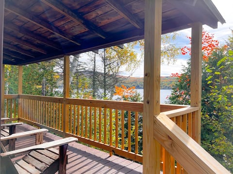 Lakefront Cabin: views, sauna, & minutes to skiing