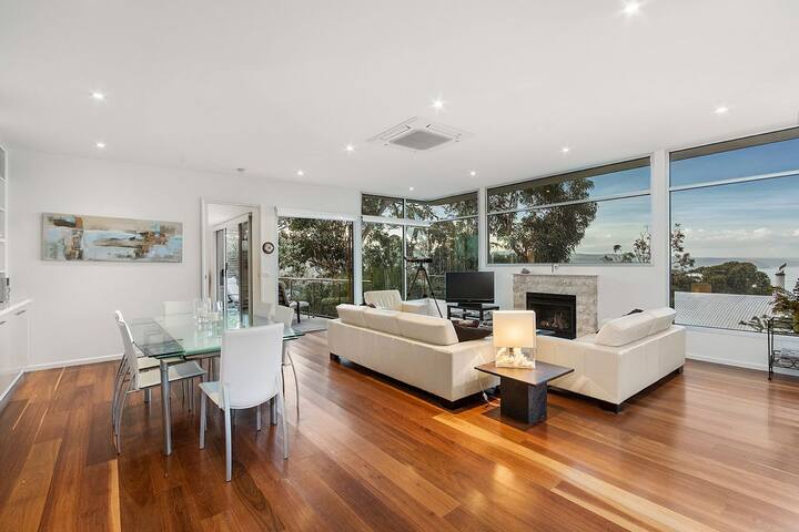 Horizons – Luxurious, With Bonus Wi-Fi And Netflix gallery image 3