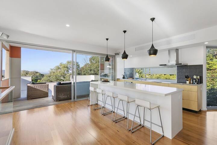 Jewel On Jackson gallery image 2