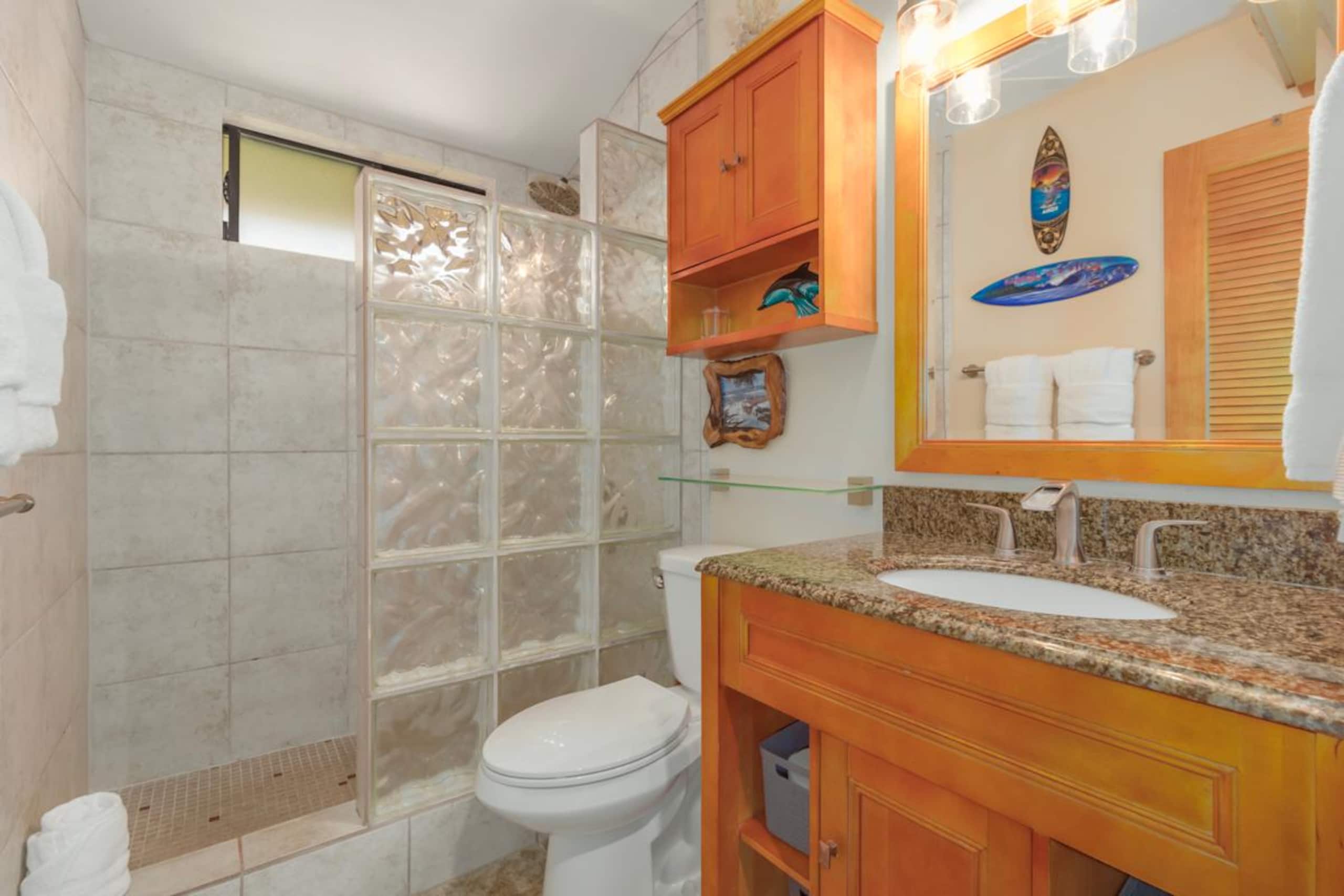 Condo in Kailua-Kona · ★5.0 · 1 bedroom · 2 beds · 1 private bath - Image 12