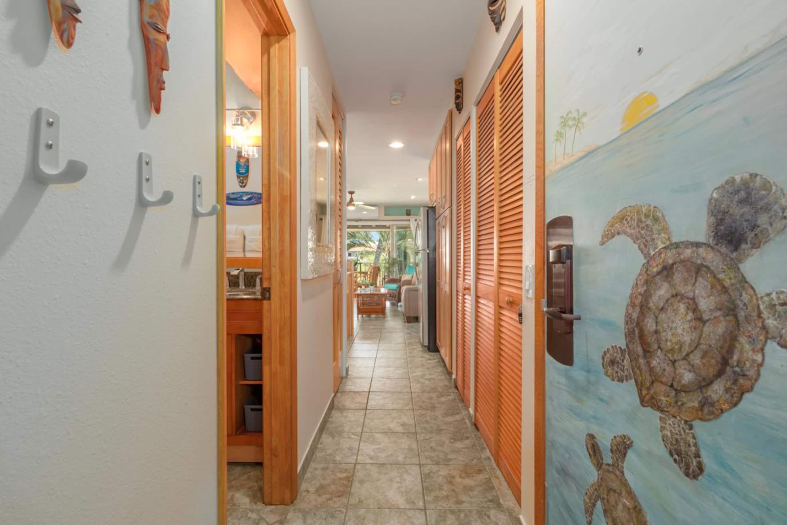 Condo in Kailua-Kona · ★5.0 · 1 bedroom · 2 beds · 1 private bath - Image 11
