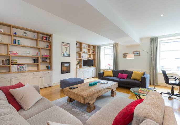 Thistle Street [401] gallery image 4