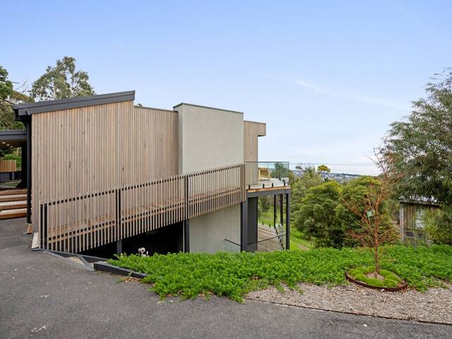 McCrae Views – 4 Bedroom Holiday House gallery image 2