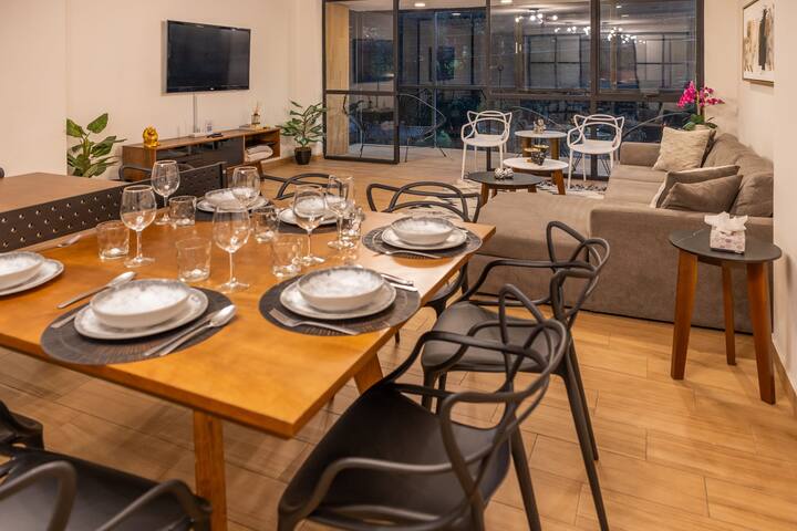 Prime Polanco: WiFi, TVs, Desks, Near Sights gallery image 3