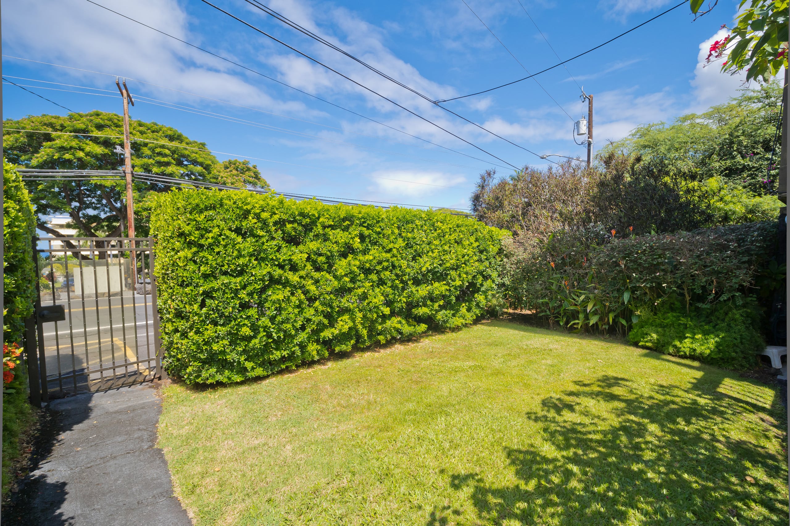 Condo in Kailua-Kona · ★4.81 · 1 bedroom · 2 beds · 1.5 private baths - Image 35