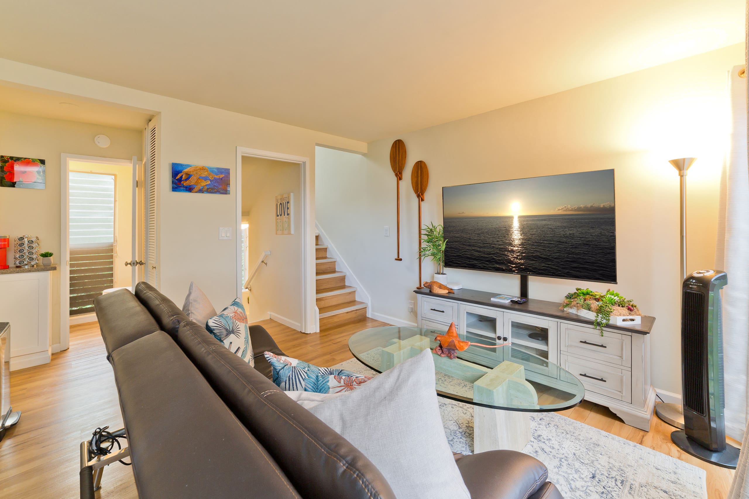 Condo in Kailua-Kona · ★4.81 · 1 bedroom · 2 beds · 1.5 private baths - Image 4