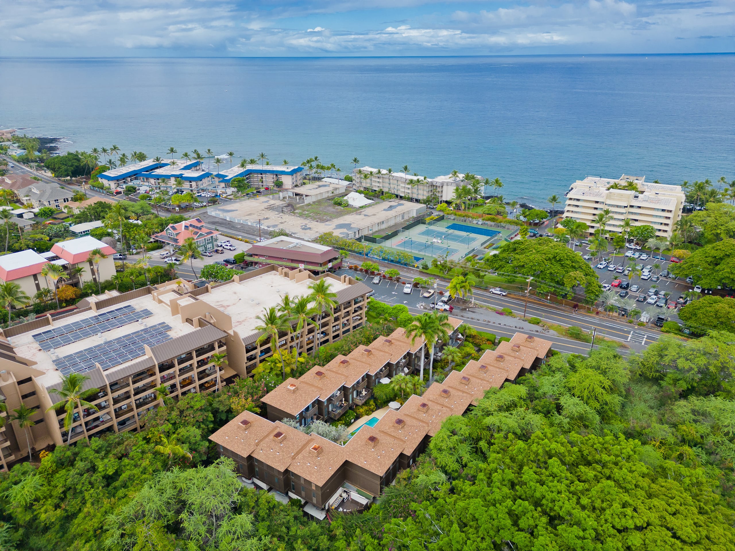 Condo in Kailua-Kona · ★4.81 · 1 bedroom · 2 beds · 1.5 private baths - Image 38