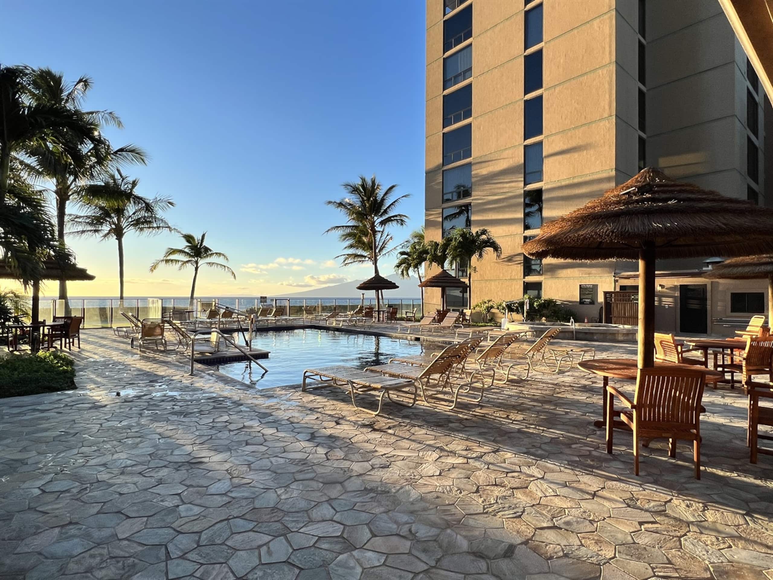 Condo in Lahaina · ★5.0 · Studio · 2 beds · 1 bath - Image 37