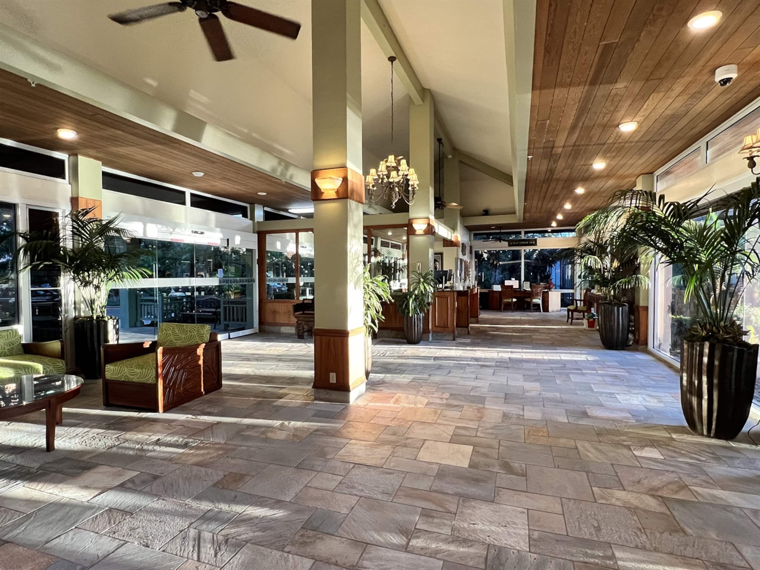 Condo in Lahaina · ★5.0 · Studio · 2 beds · 1 bath - Image 40