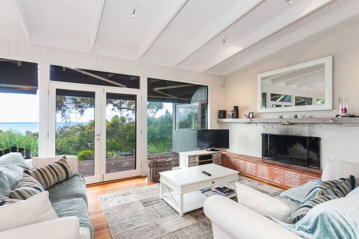 The Grove gallery image 3