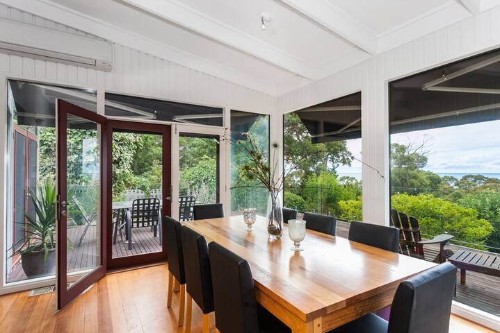 The Grove gallery image 5