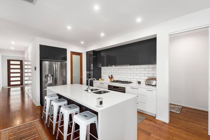 Beach Life gallery image 3